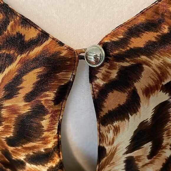 Vintage Hidden Treasures Satin Chemise - Picture 4 of 6